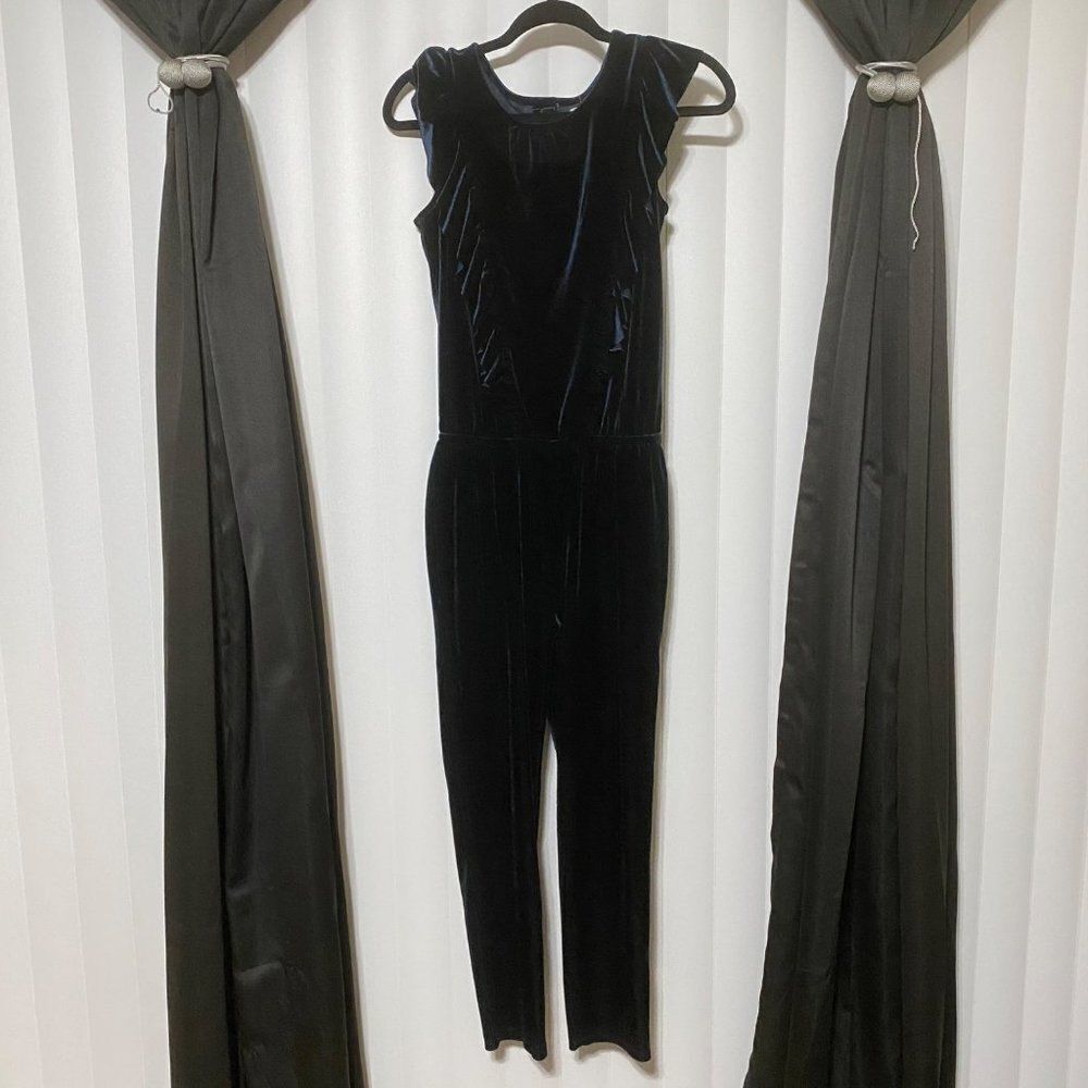 Cat & Jack girls navy blue velvet ruffled top pant suit